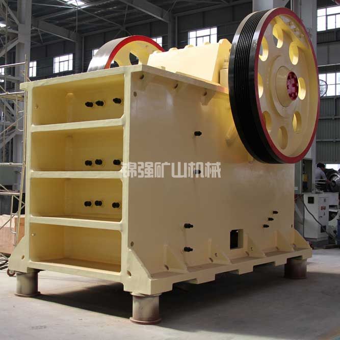 顎式破碎機(jī)常用的過(guò)載保護(hù)方法(圖2) 顎式破碎機(jī)常用的過(guò)載保護(hù)方法(圖2)