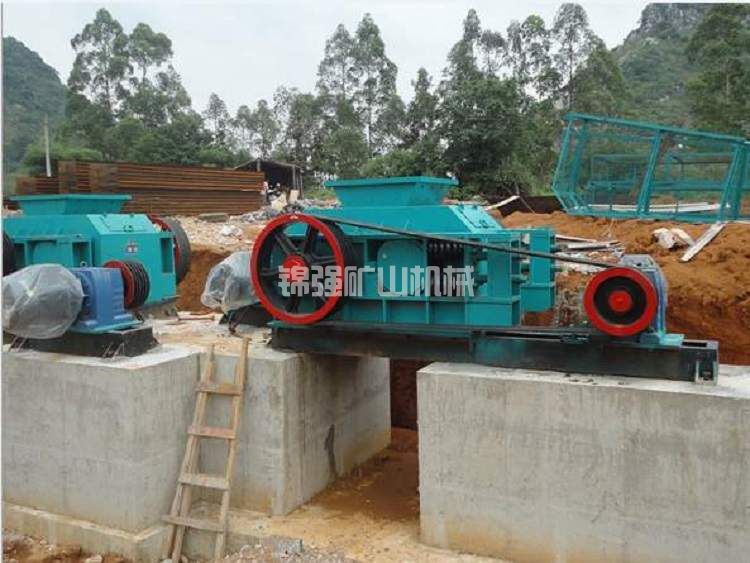 雙齒輥破碎機(圖4) 雙齒輥破碎機(圖4)