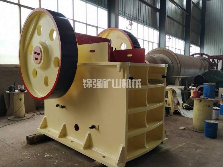 常用的碎石破碎機(jī)有哪些呢？(圖1)